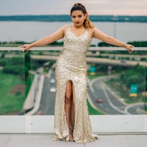 Sparkling sequence dress